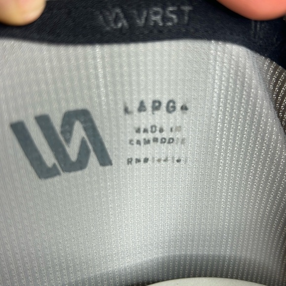 VRST Gray Short Sleeve Athletic Shirt Large - Picture 2 of 5